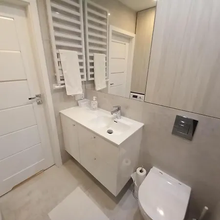 Bagry Rooms3 Lovekrakow * كراكوفيا